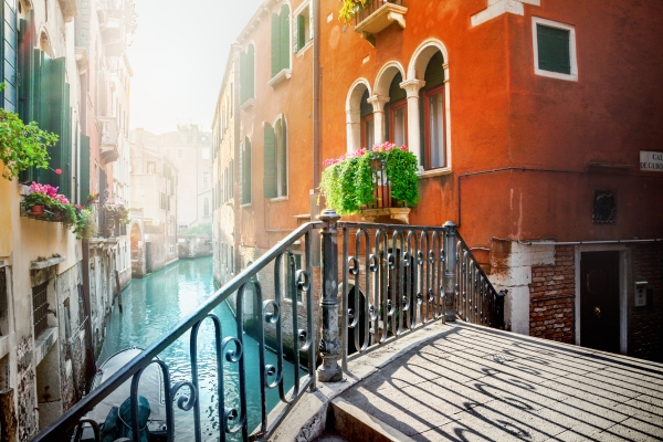 best hostels in Venice for backpackers